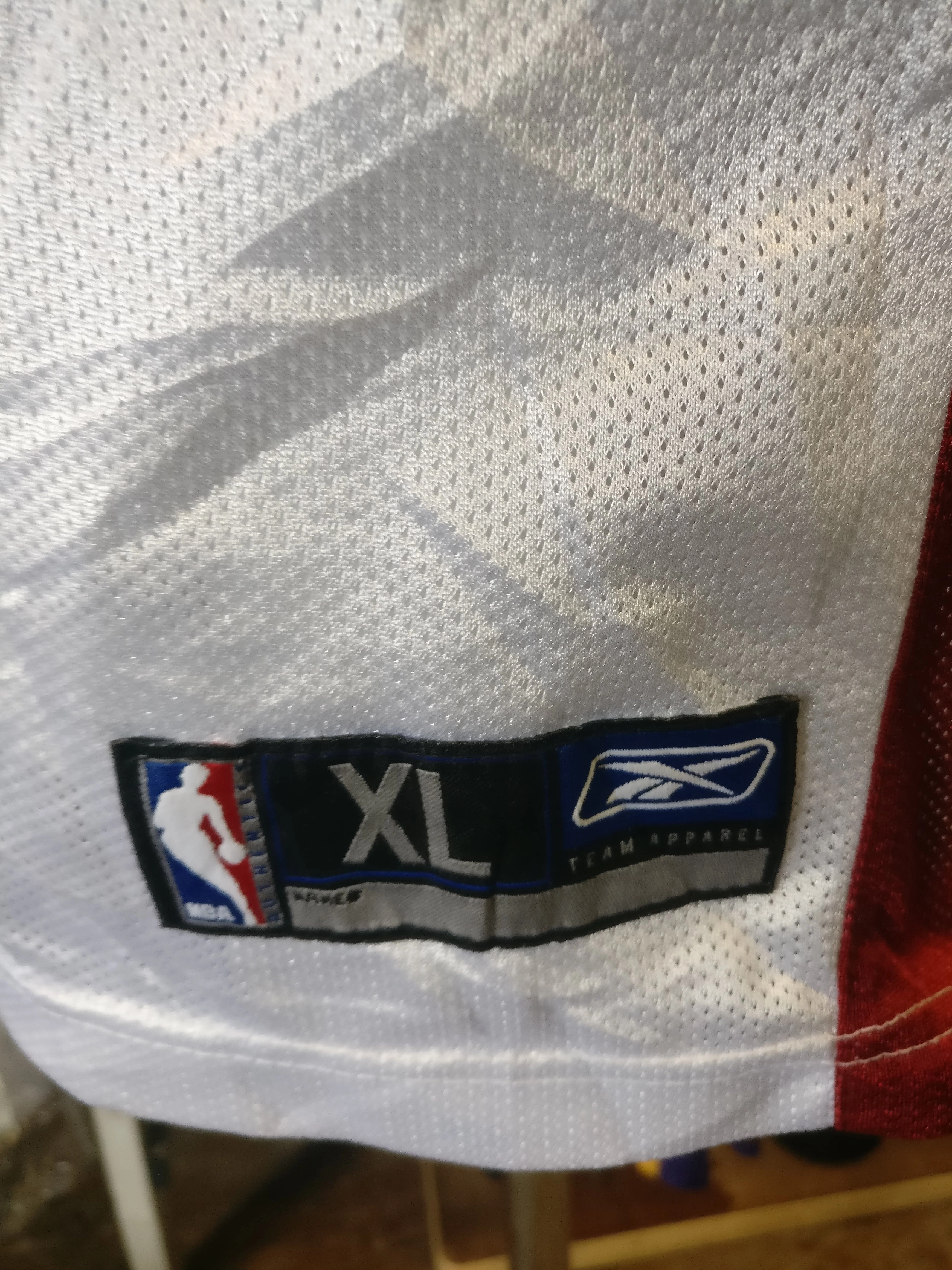 Vintage #23 LEBRON JAMES Cleveland Cavaliers NBA Reebok Jersey YXL