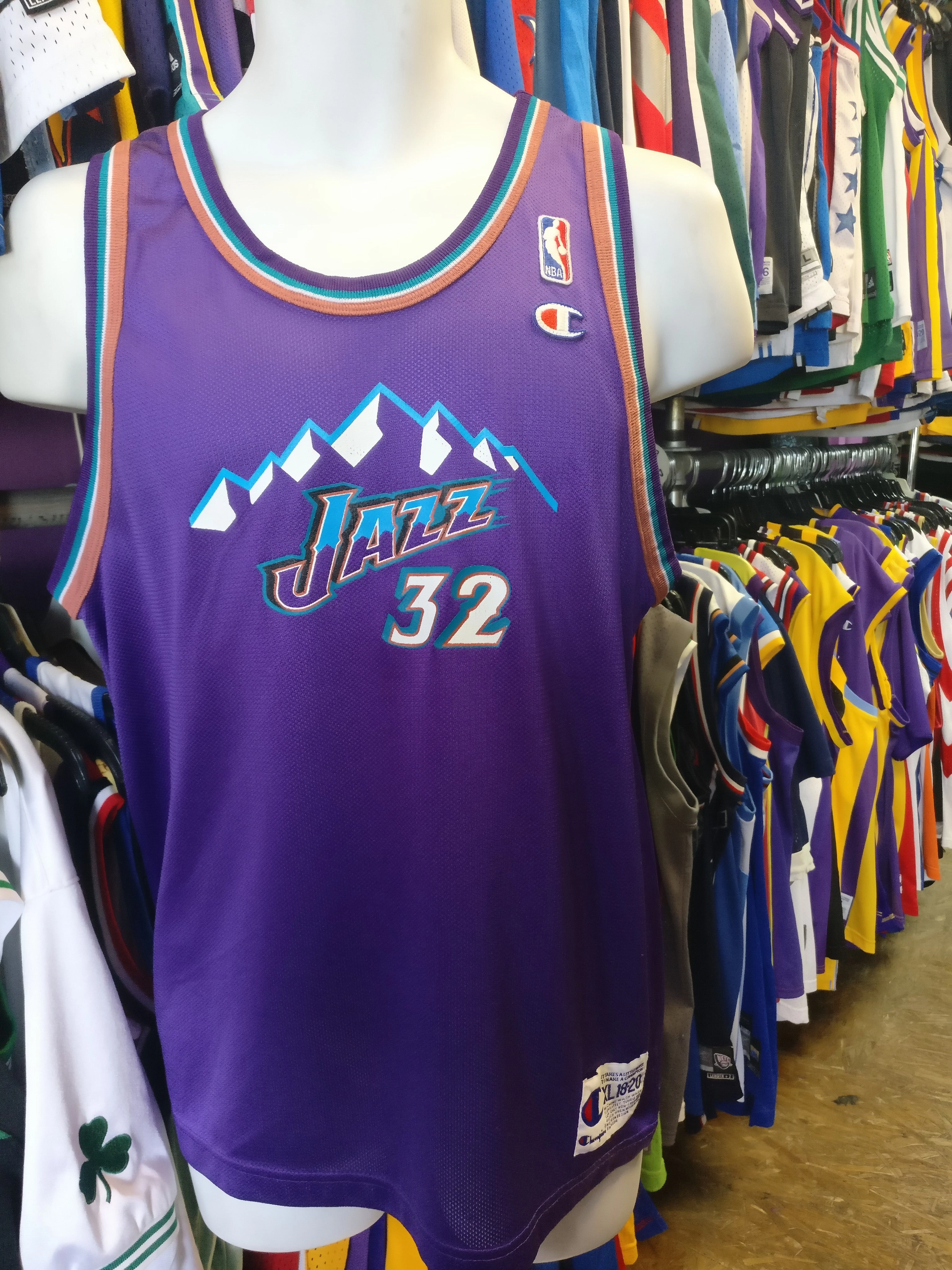 Vintage #32 KARL MALONE Utah Jazz NBA Champion Jersey 18-20