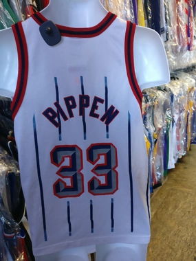 Vintage #33 SCOTTIE PIPPEN Houston Rockets NBA Champion Jersey 14-16