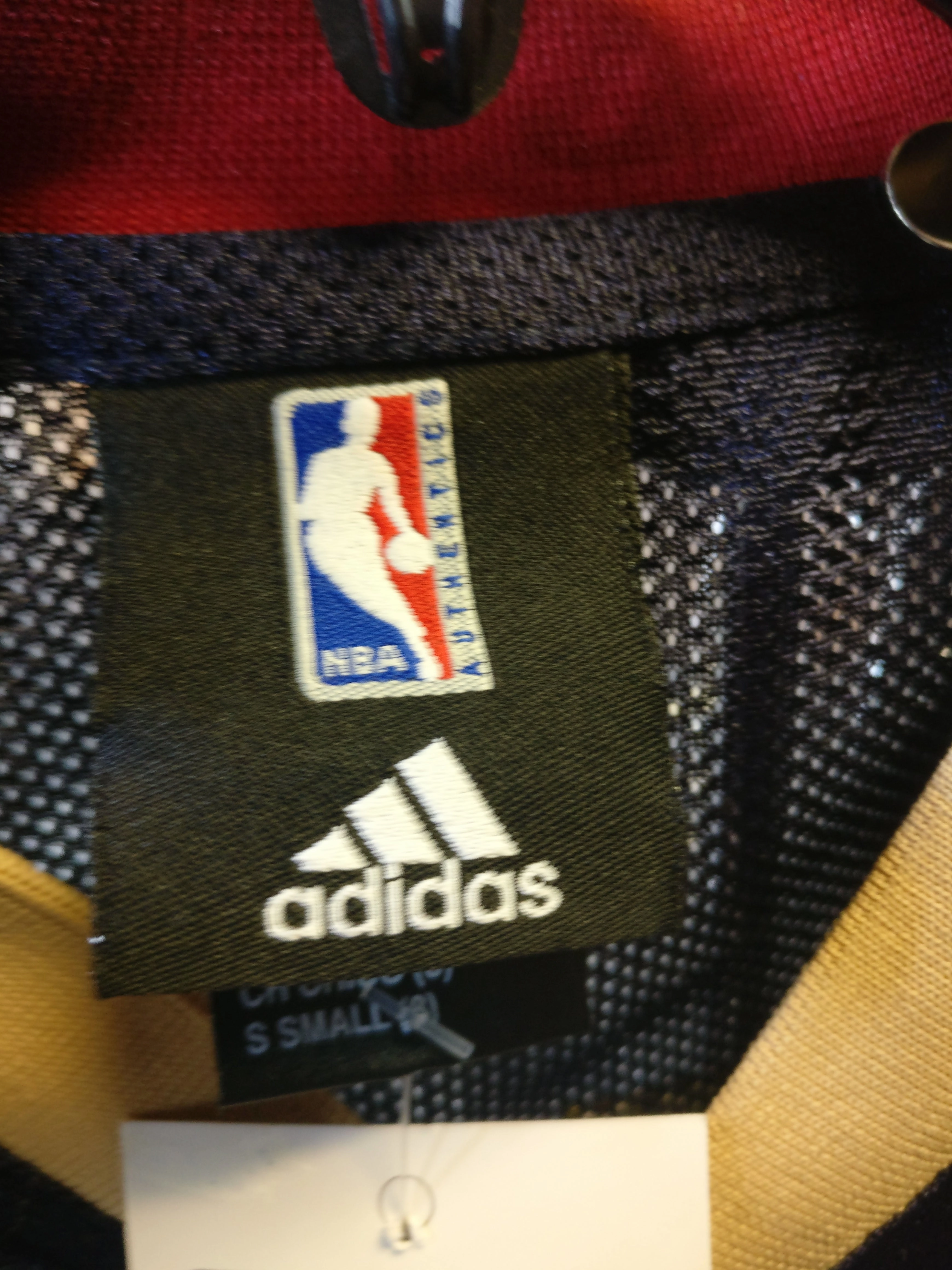 Vintage #33 SHAQUILLE O'NEAL Cleveland Cavaliers NBA Adidas Jersey YS