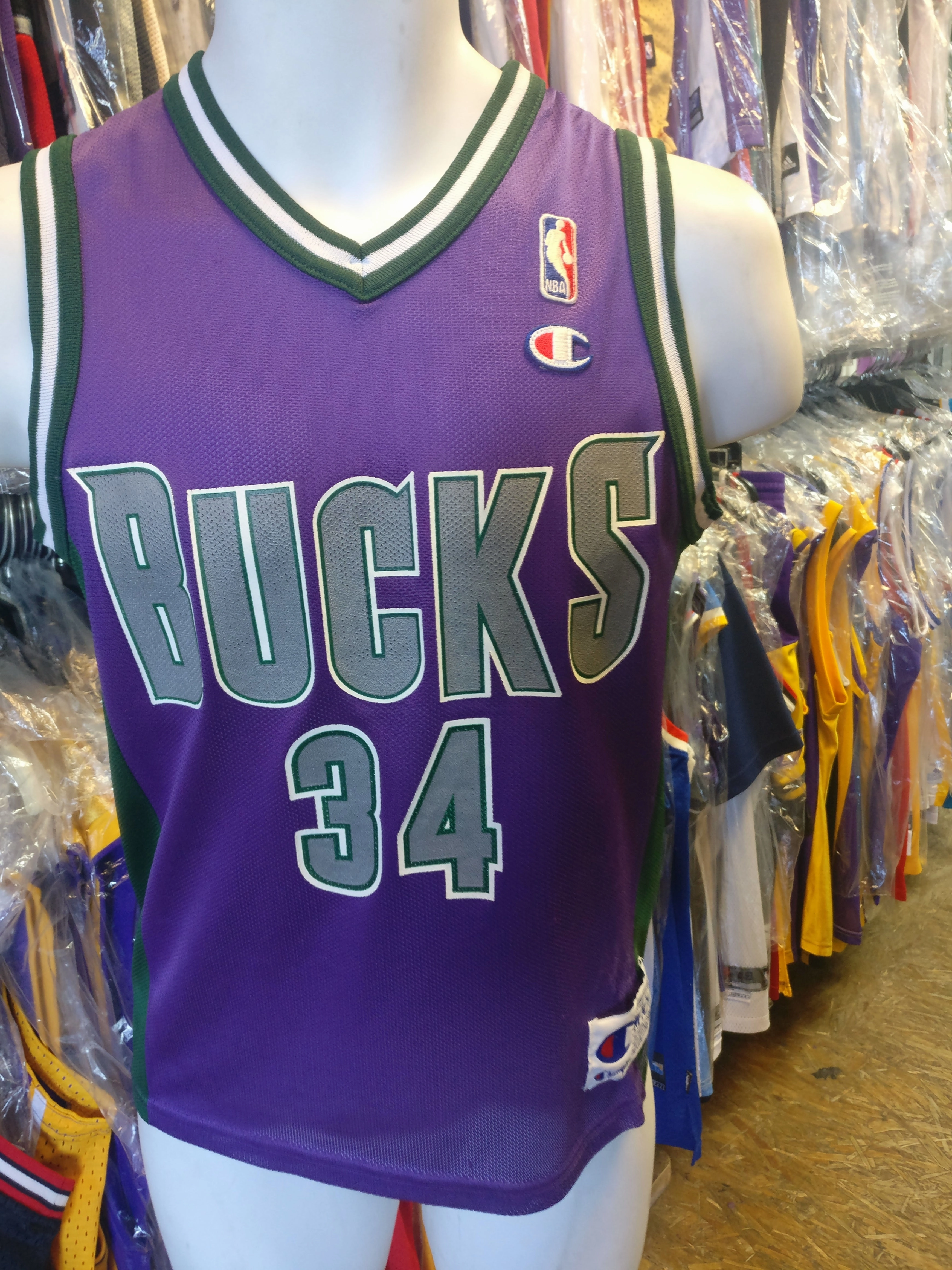 Vintage #34 RAY ALLEN Milwaukee Bucks NBA Champion Jersey 10-12