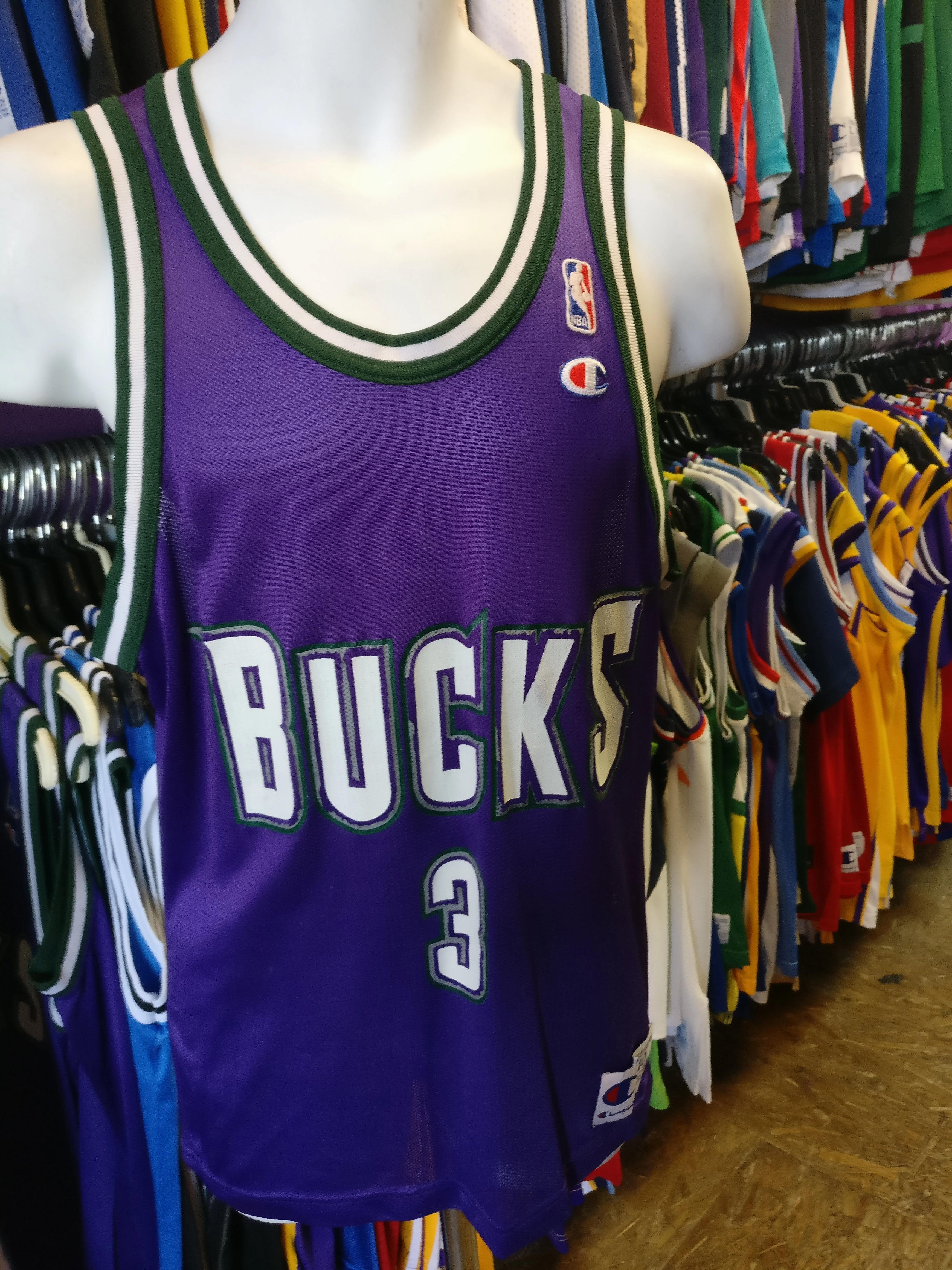 Vintage #3 SHAWN RESPERT Milwaukee Bucks NBA Champion Jersey 40