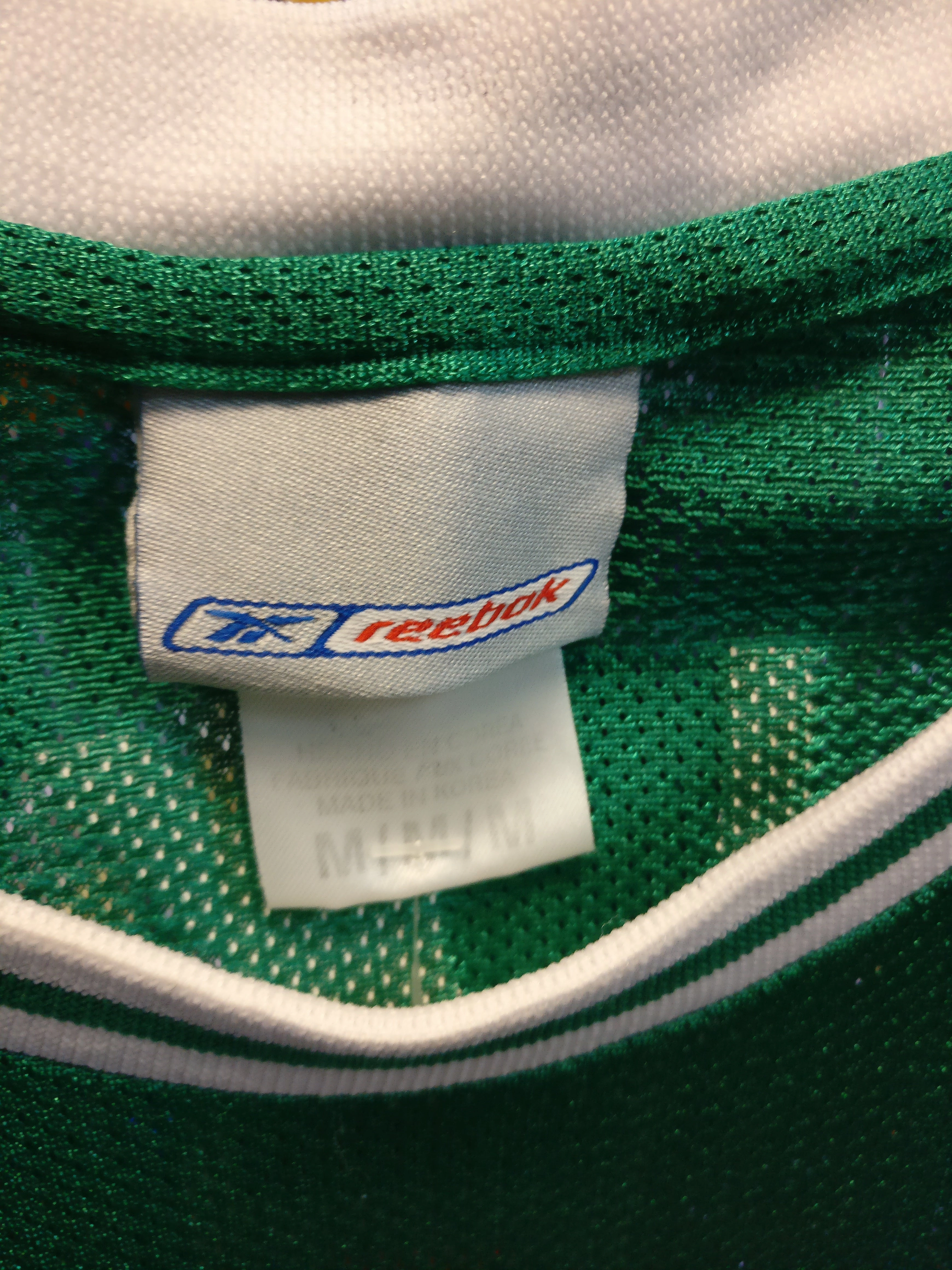 Vintage #8 ANTOINE WALKER Boston Celtics NBA Reebok Jersey M