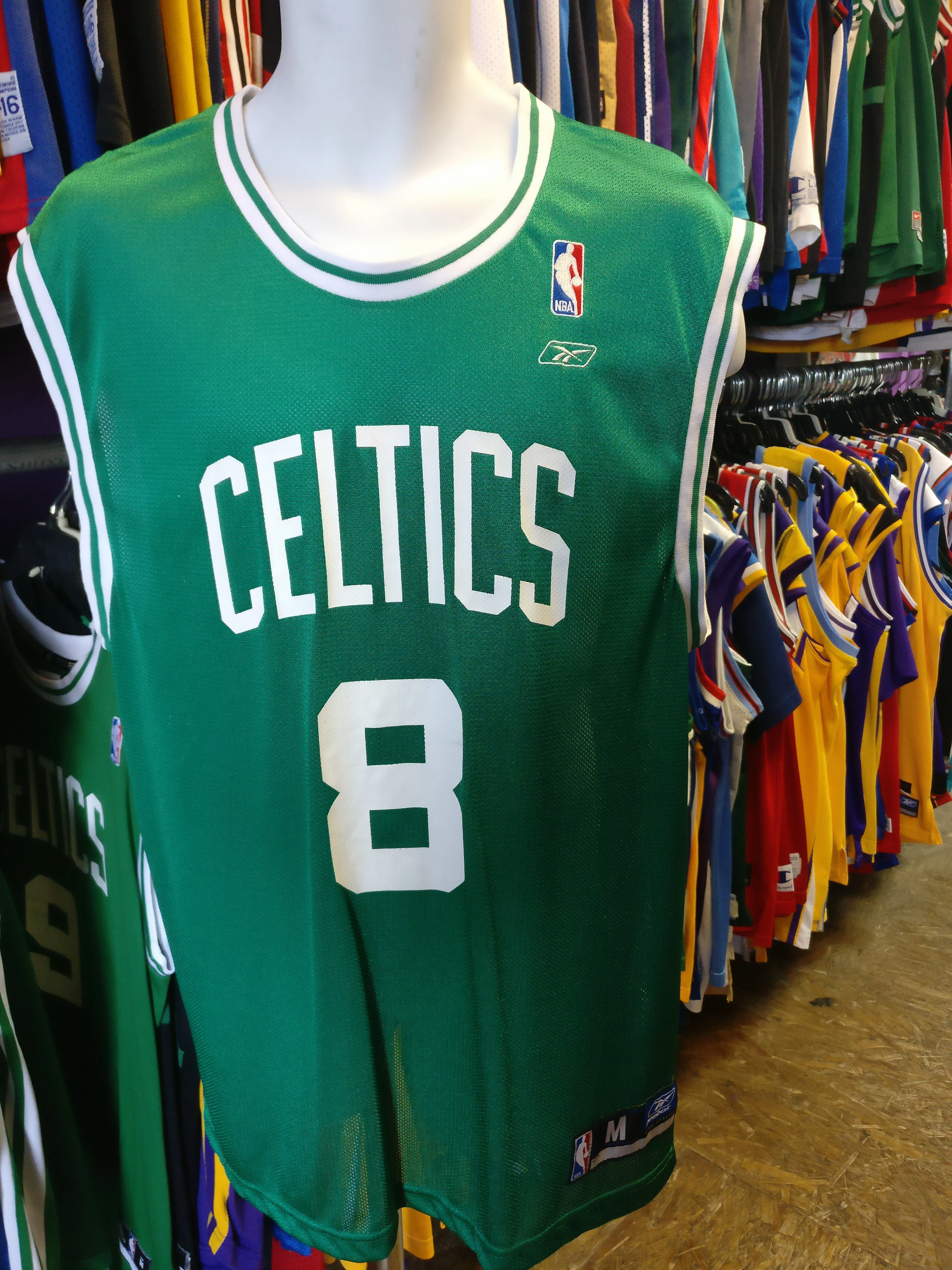 Vintage #8 ANTOINE WALKER Boston Celtics NBA Reebok Jersey M