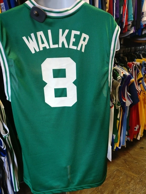 Vintage #8 ANTOINE WALKER Boston Celtics NBA Reebok Jersey M