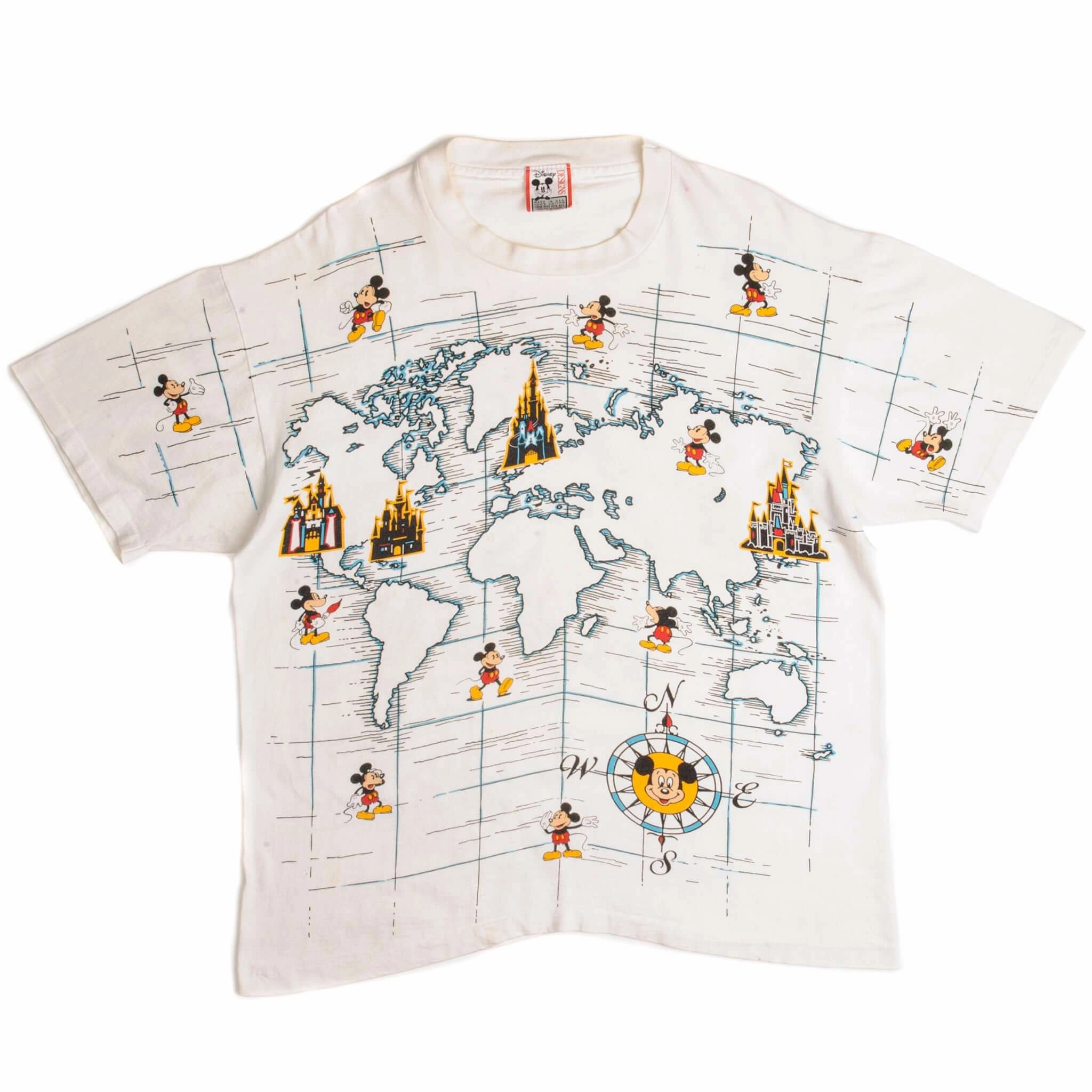 VINTAGE ALL OVER PRINT DISNEYLAND TEE SHIRT 1990s SIZE XL MADE IN USA