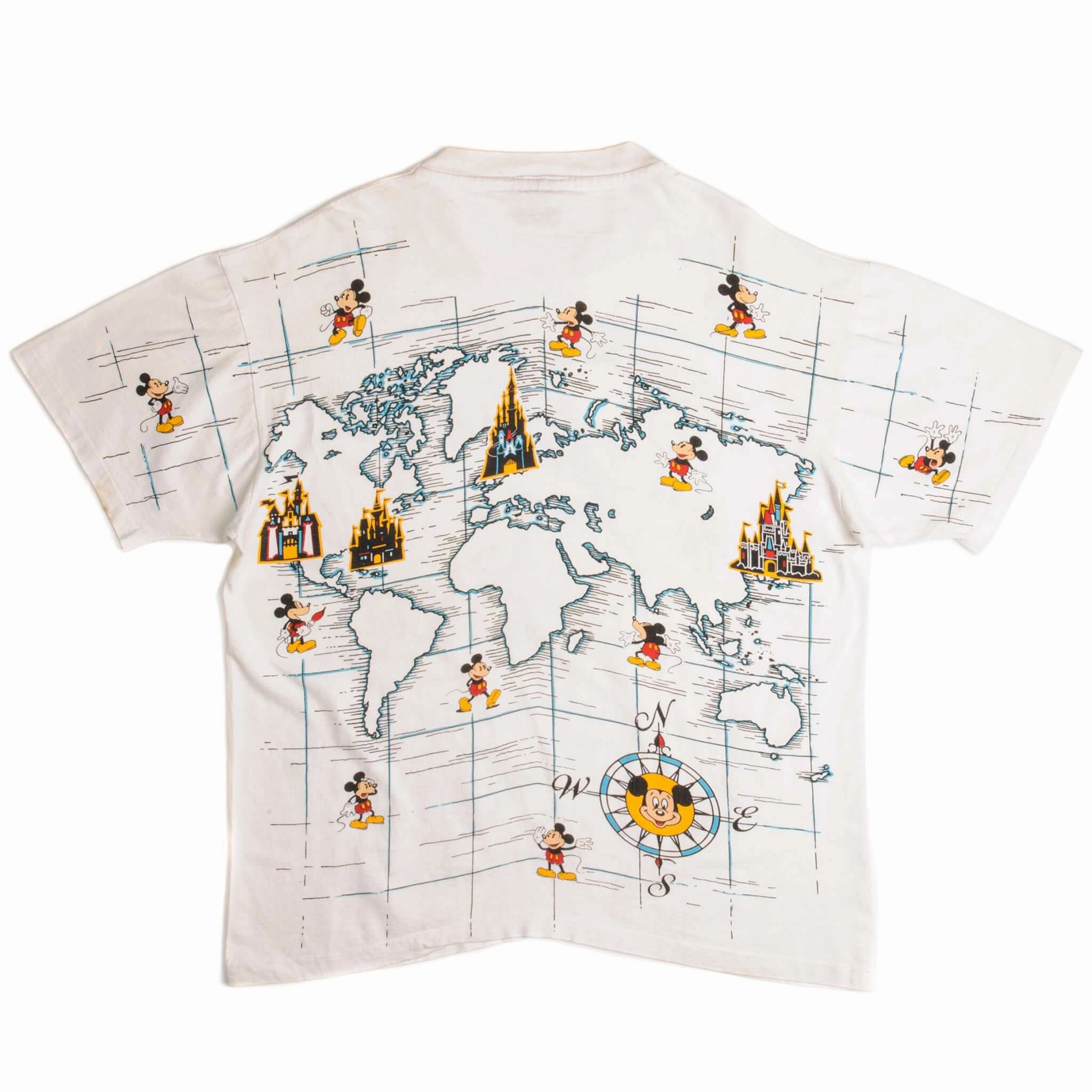 VINTAGE ALL OVER PRINT DISNEYLAND TEE SHIRT 1990s SIZE XL MADE IN USA