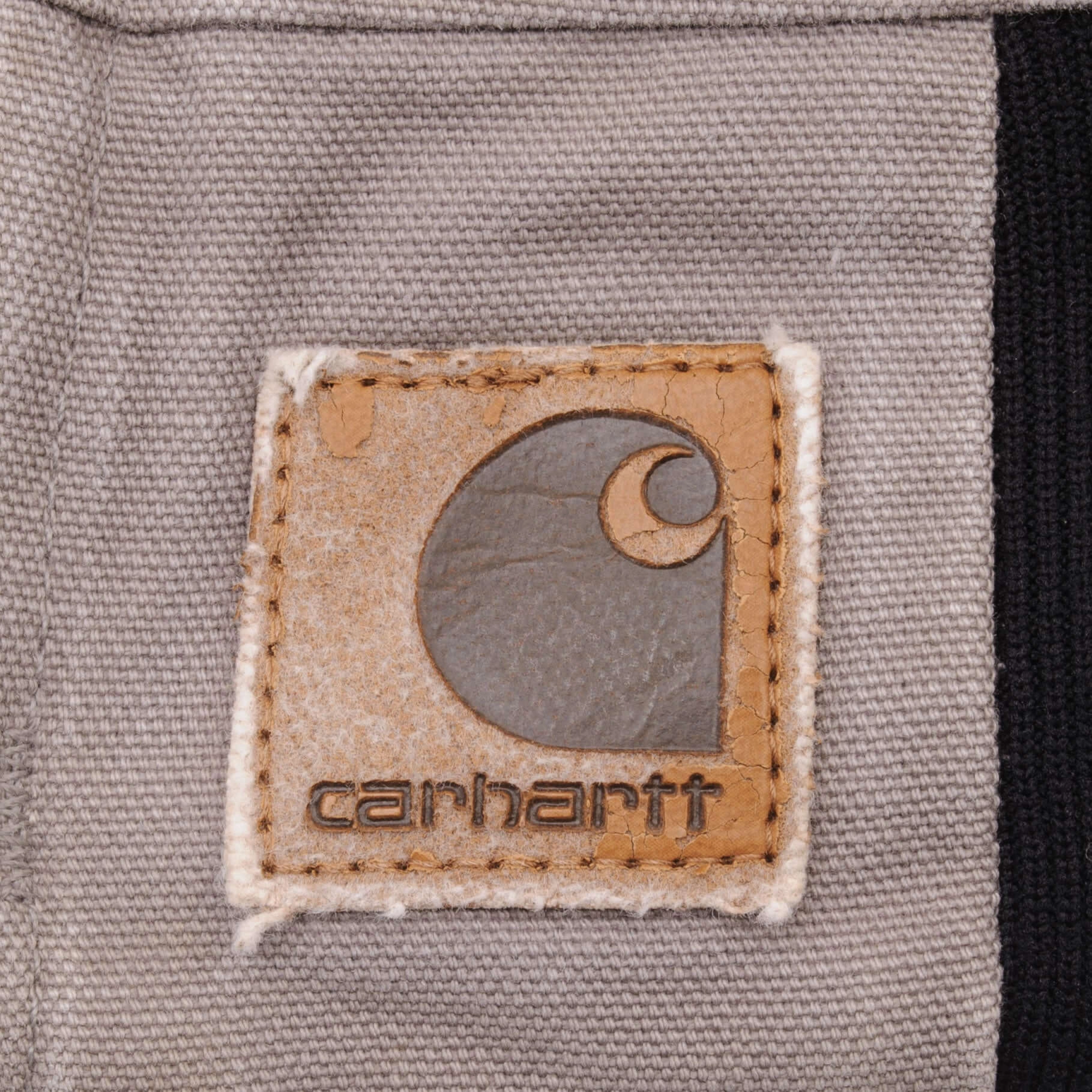 VINTAGE CARHARTT QUILT LINED AZTEC JACKET J77CMT SIZE XL