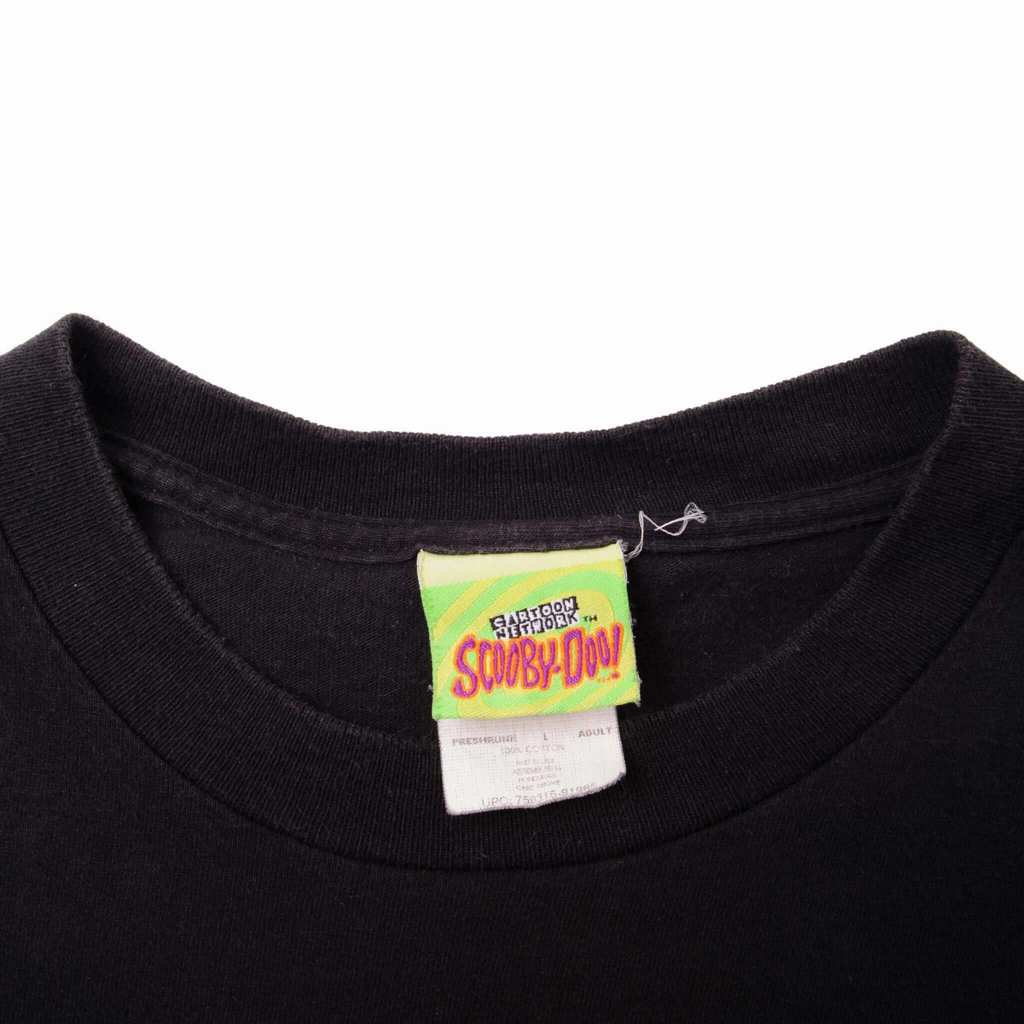 VINTAGE HALLOWEEN SCOOBY-DOO TEE SHIRT 2001 SIZE LARGE