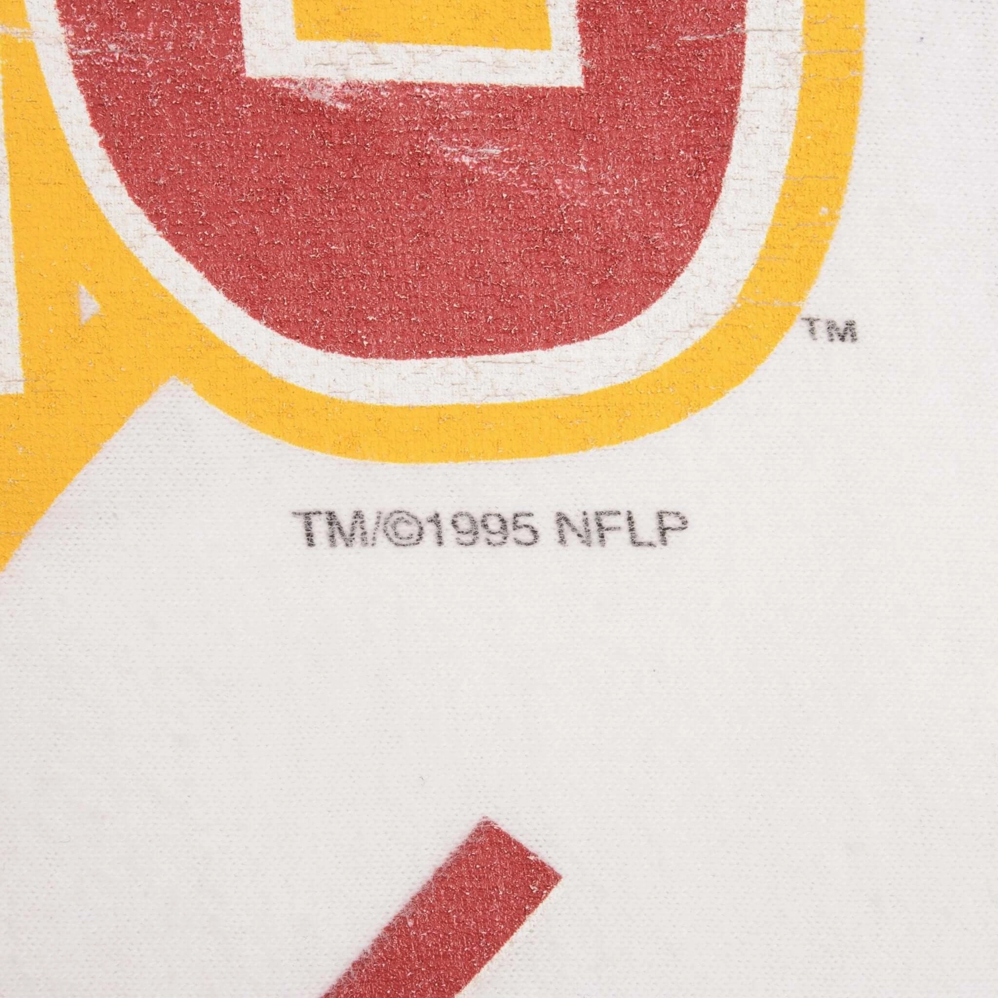 VINTAGE NFL ALL OVER PRINT WASHINGTON REDSKINS 1995 TEE SHIRT XL MADE IN USA