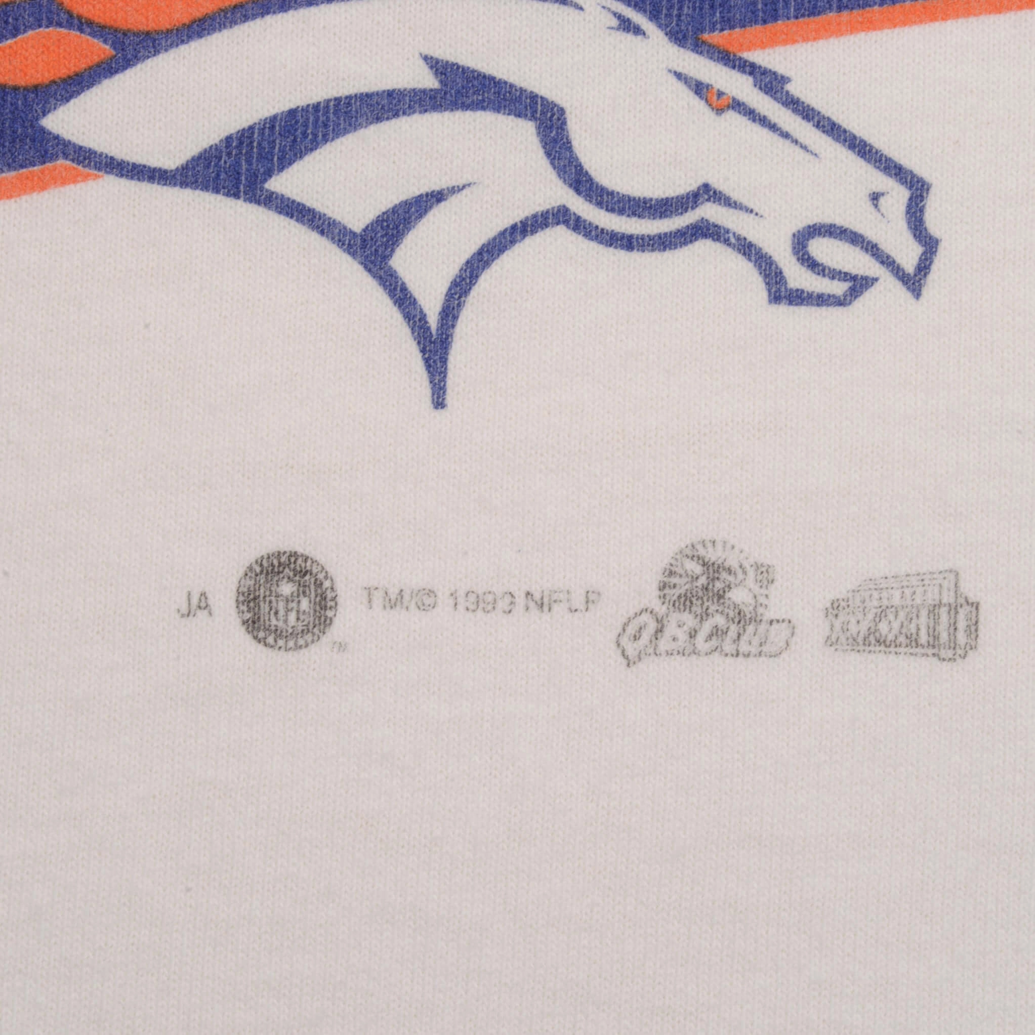 VINTAGE NFL DENVER BRONCOS SUPER BOWL CHAMPIONS XXXII 1999 TEE SHIRT SIZE LARGE