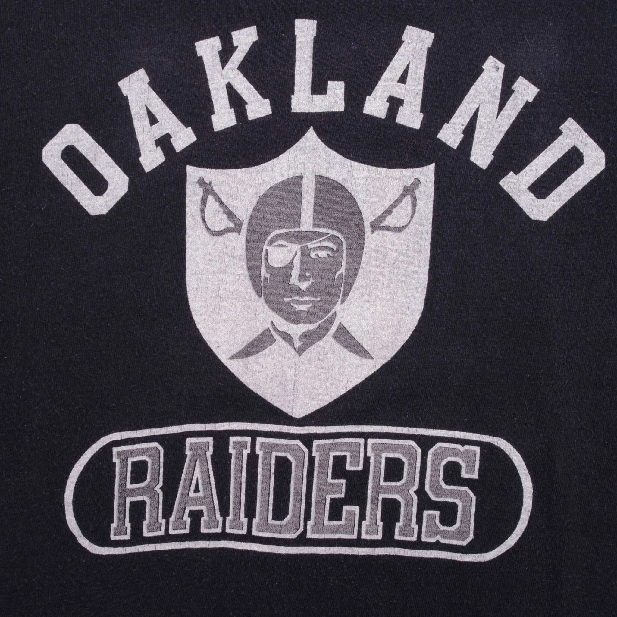 VINTAGE NFL OAKLAND RAIDERS TEE SHIRT 1980S SIZE MEDIUM MADE IN USA